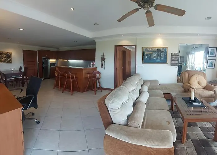 View Talay Residence 6 Wongamat Beach